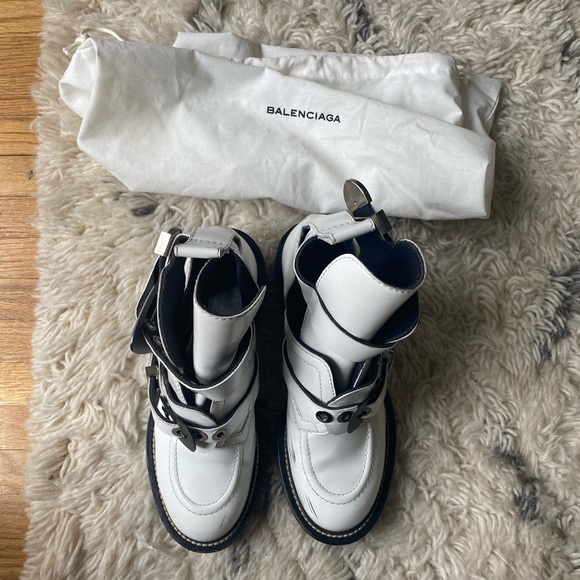 balenciaga cut out boots white